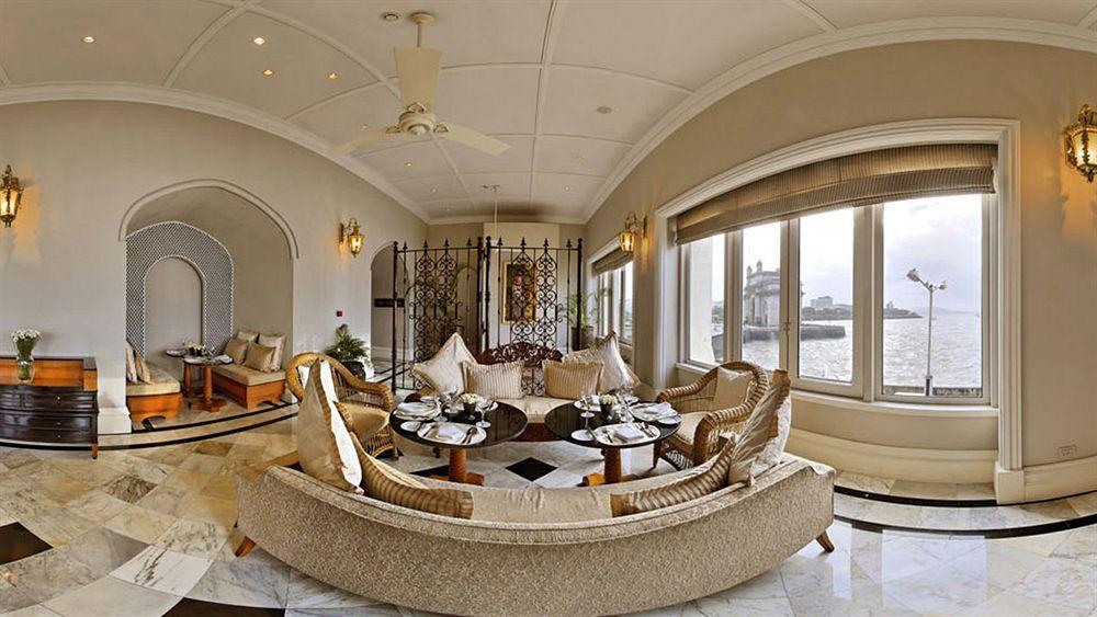 The Taj Mahal Palace, Bombay Esterno foto The Imperial Lounge at Mumbai Airport