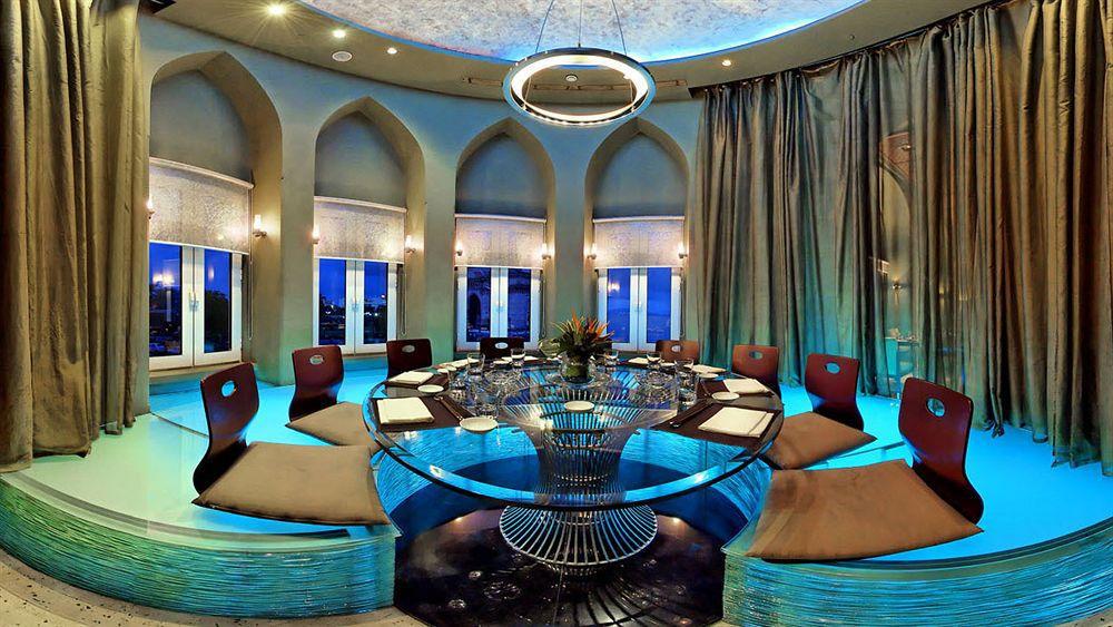 The Taj Mahal Palace, Bombay Esterno foto The restaurant