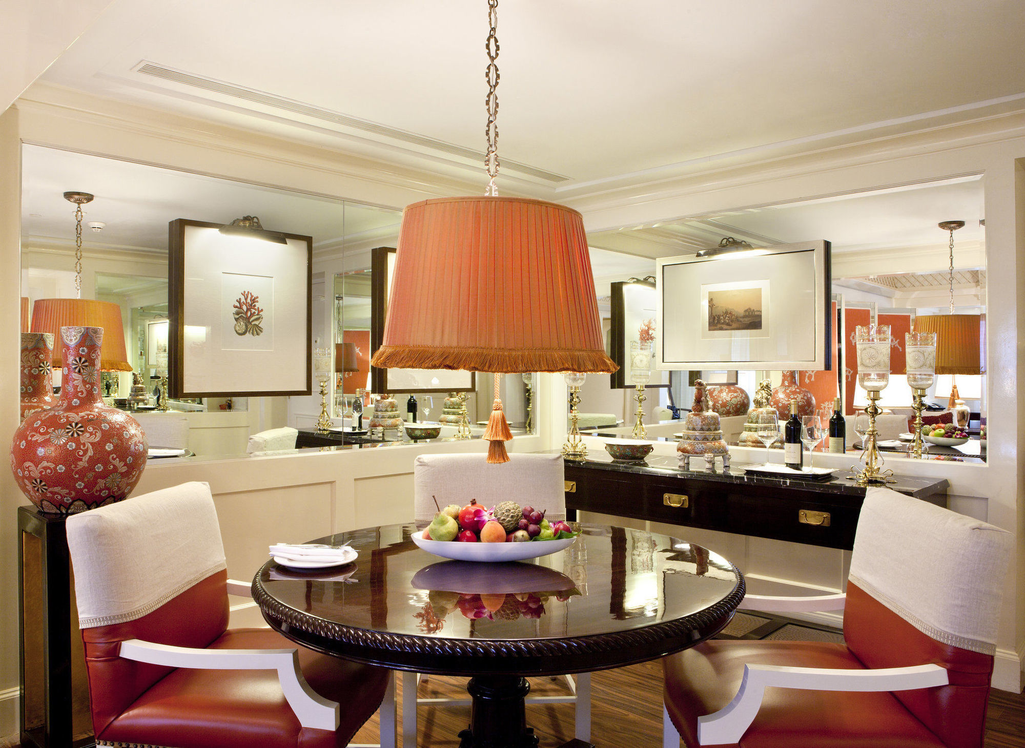 The Taj Mahal Palace, Bombay Ristorante foto A dining room