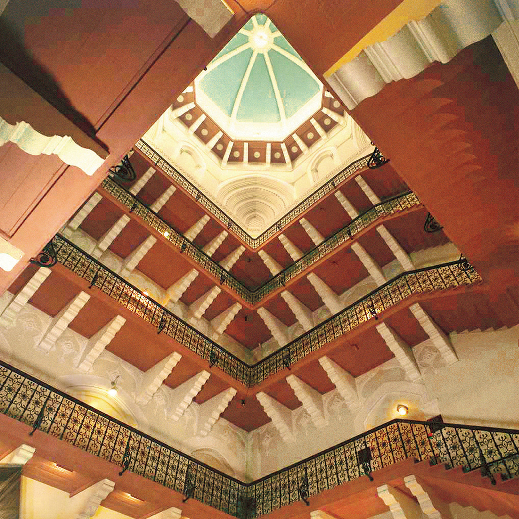 The Taj Mahal Palace, Bombay Interno foto Interior of the hotel