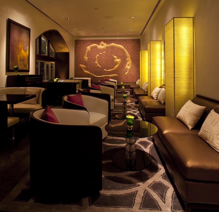 The Taj Mahal Palace, Bombay Ristorante foto The Lounge at the Four Seasons Hotel, Hong Kong